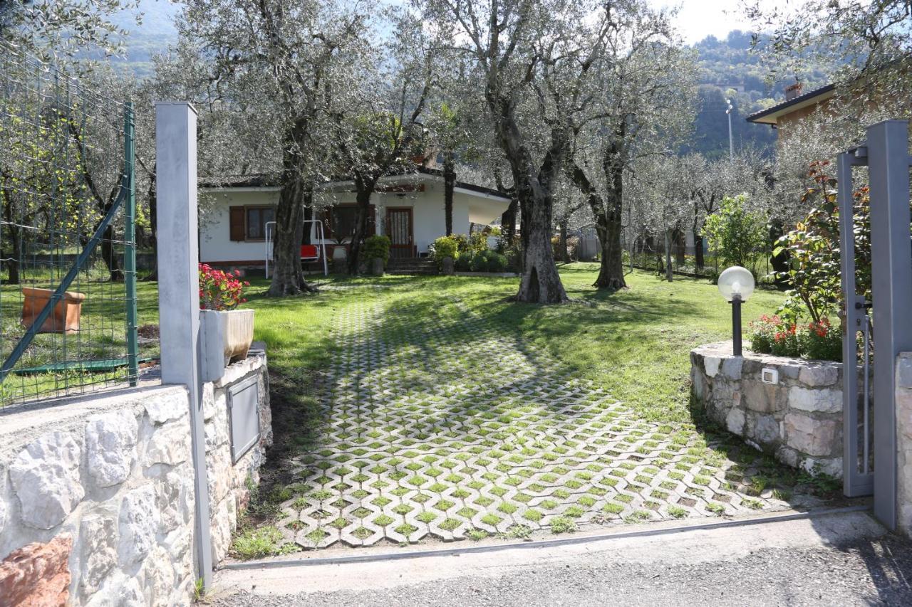Villa Casa Saglia Мальчезине Экстерьер фото